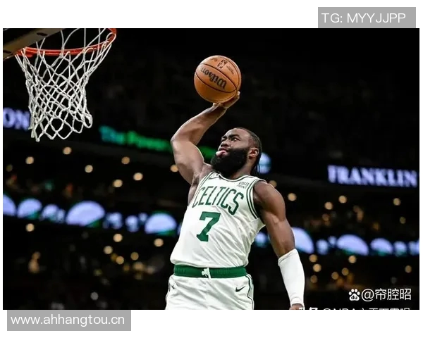 普尔状态低迷20投仅中8三分球命中率不足球队输球成关键因素