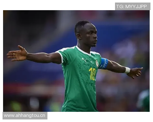 老队友重聚德米凯利斯与马斯切拉诺在迈阿密国际温情合影