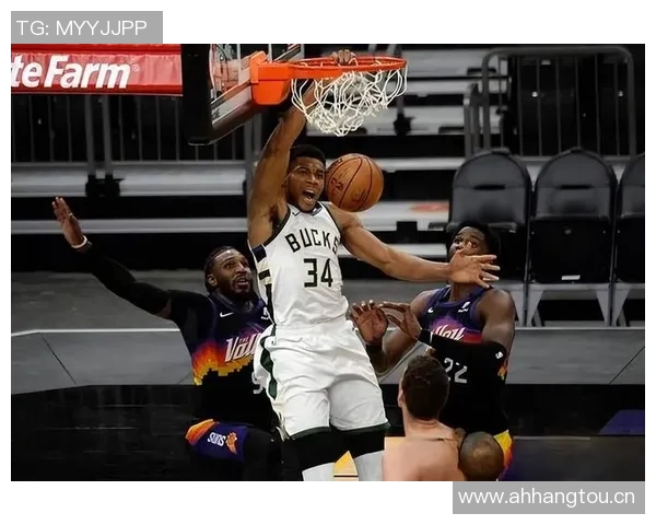 雄鹿首发五人半场仅得19分进攻乏力特纳独得8分成最高得分者